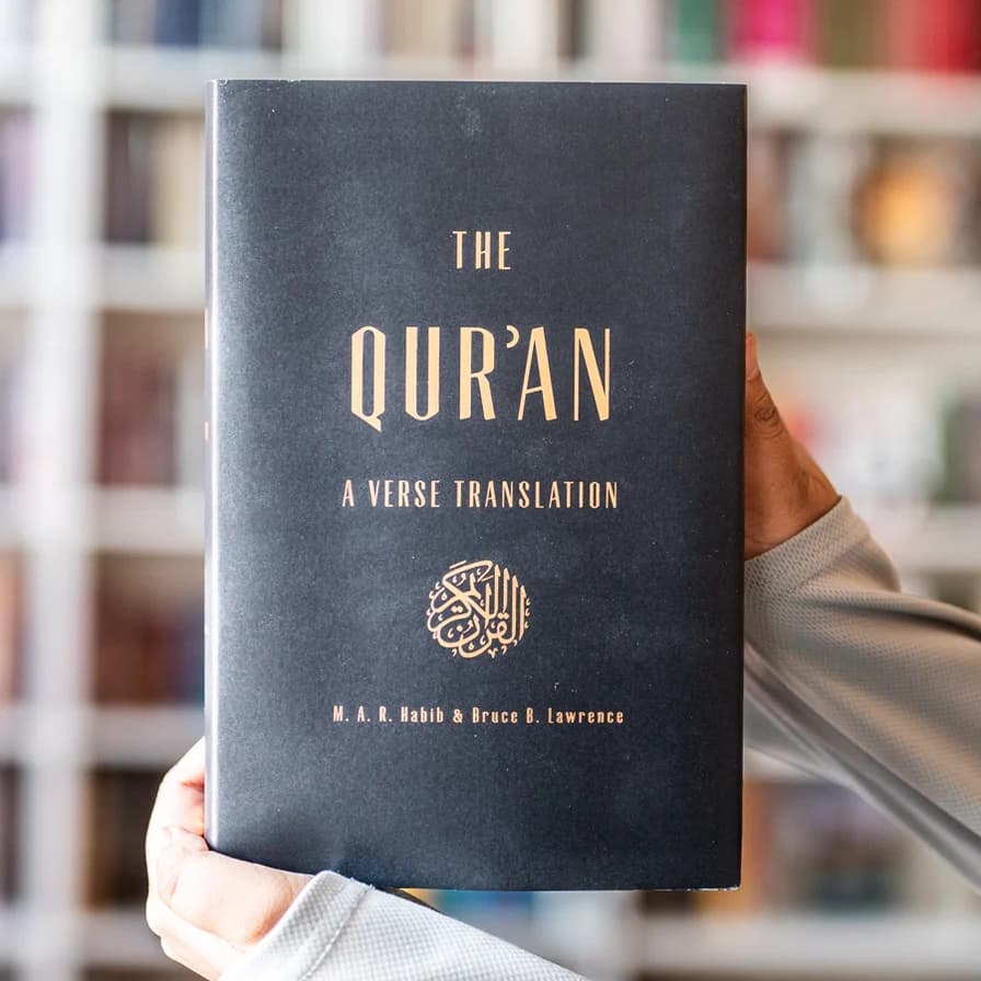 The Qur'an ; A verse Translation